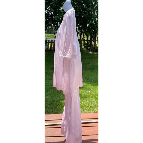 Vintage Pink Nightgown Set With Embroidered Collar - Picture 3 of 6